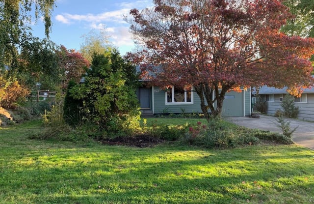 2751 NE 96th St - 2751 Northeast 96th Street, Seattle, WA 98115