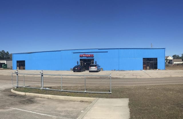 4030 Suzanne Dr - 4030 Suzanne Dr, D'Iberville, MS 39540