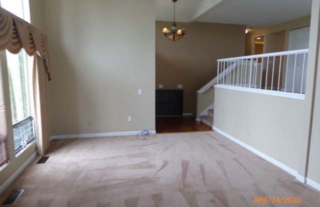 14248 87th Ct NE Gallery 3