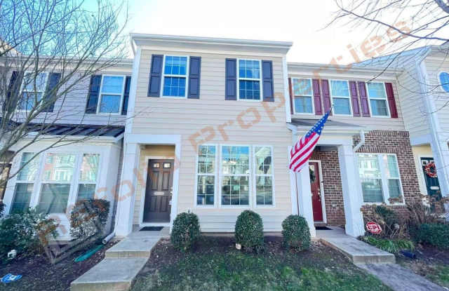 2 Bedroom, 2.5 Bathroom Townhome with 2 Parking Spaces in Renaissance Park – Minutes from Downtown Raleigh! Available now! photos photos