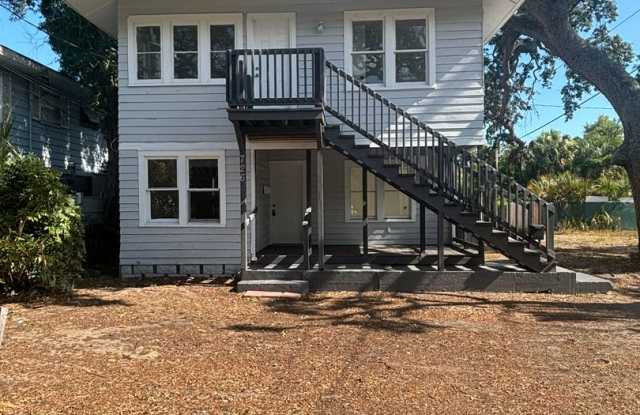 726 35th Ave S. Gallery 3