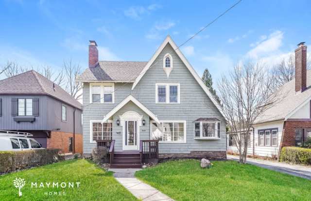 1908 South Compton Road photos photos