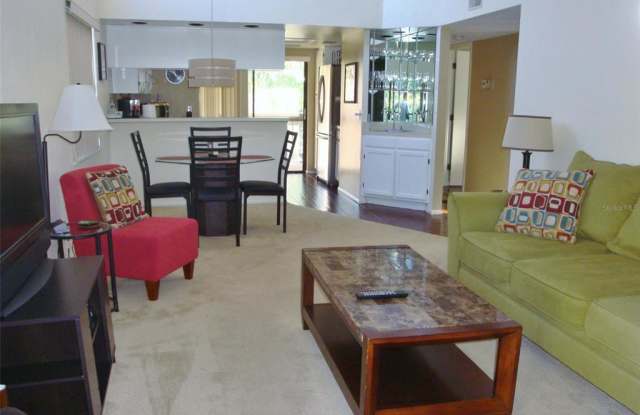 20 WOODLAKE COURT Gallery 3