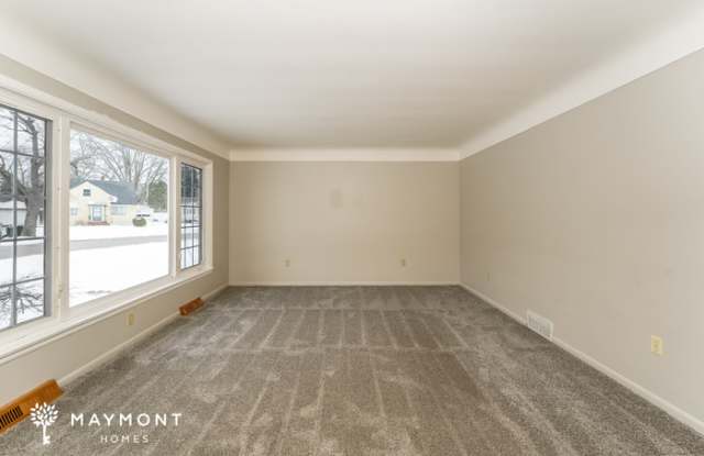 3249 Avon Boulevard Gallery 2