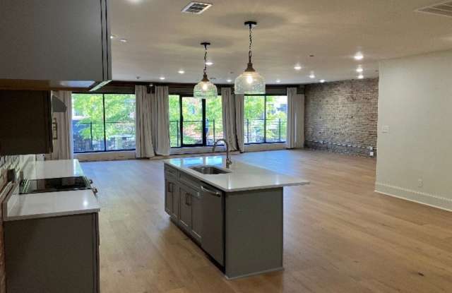 213 W Main St. Apt# 4 Gallery 3