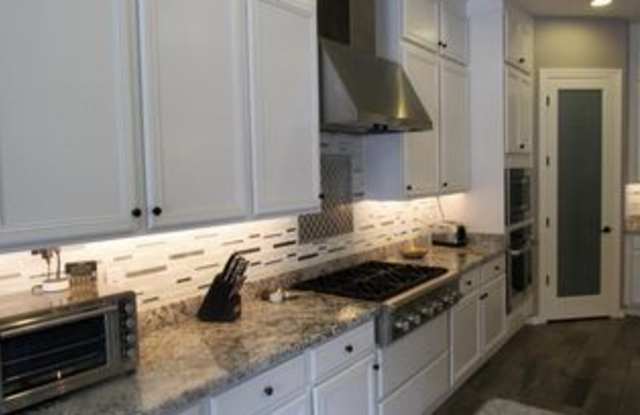 1421 East Pedro Road - 1421 East Pedro Road, Phoenix, AZ 85042