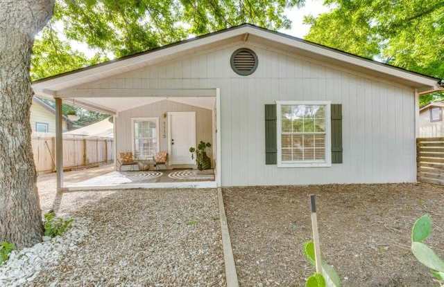 1115 Spur ST - 1115 Spur Street, Austin, TX 78721