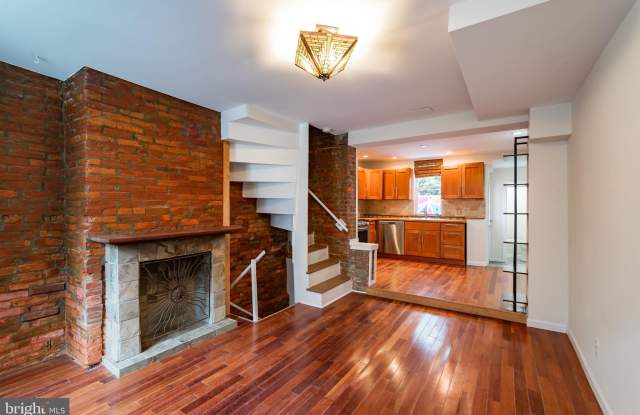 211 W STILES Street Gallery 1