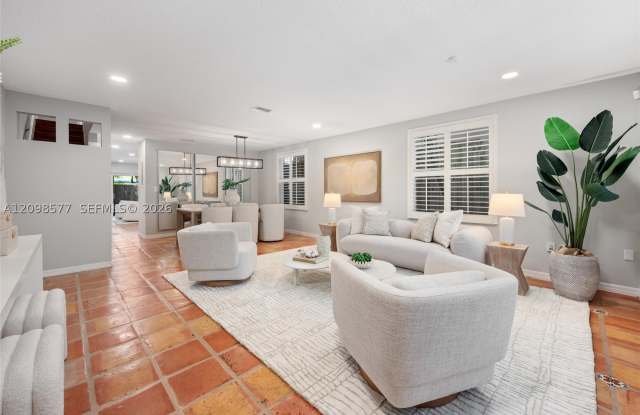 3274 Gifford Ln Gallery 4