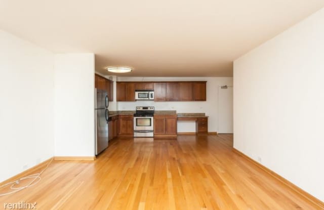 2935 N Sheridan Rd, Chicago IL O312 - 2935 North Sheridan Road, Chicago, IL 60657