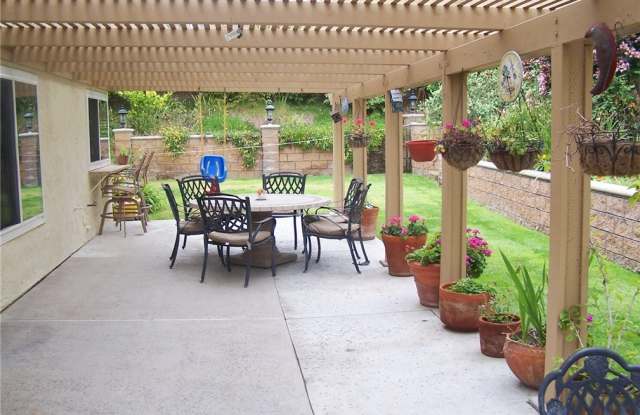 199 S Woodrose Court Gallery 3