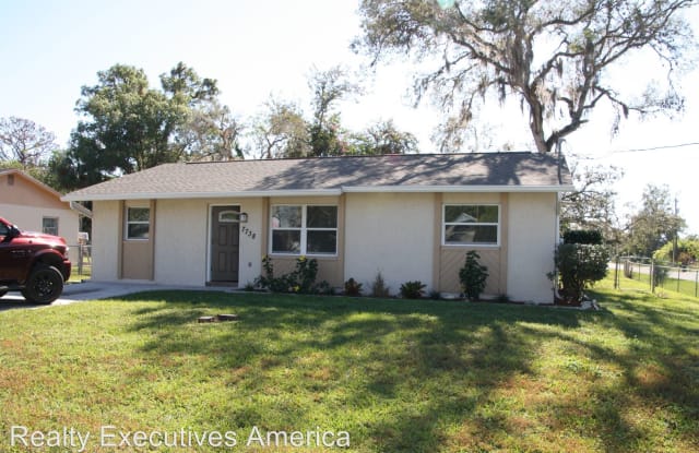 7738 Butler Ave - 7738 Butler Avenue, Hudson, FL 34667