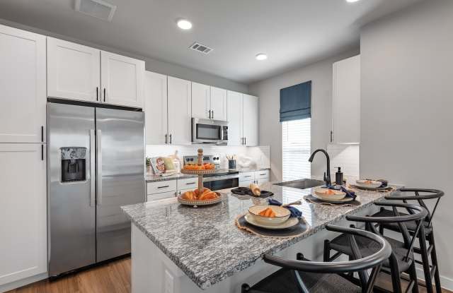 Collection Hunter Crossroads Townhomes Gallery 4