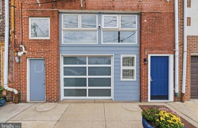 310-13 N WATER Street Gallery 3