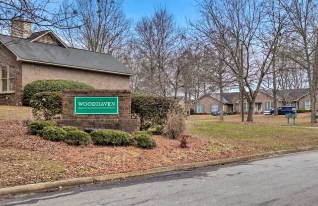 218 Woodhaven Court Gallery 4