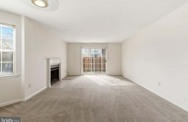 3403 WALTHAM Court Gallery 4