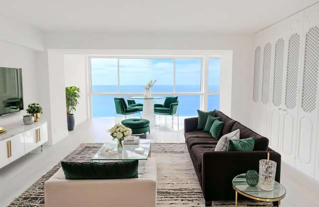 939 Coast Blvd - 939 Coast Boulevard, San Diego, CA 92037