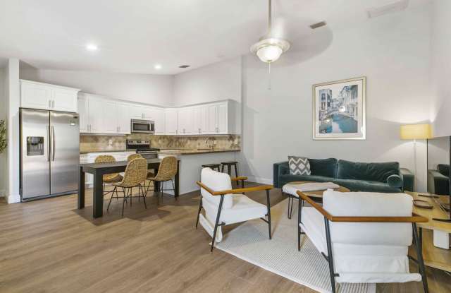 1120 Hyacinth Place photos photos