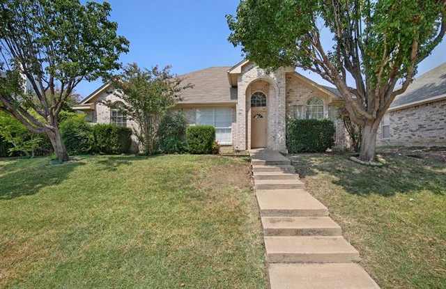 4029 Brazos Drive - 4029 Brazos Drive, Carrollton, TX 75007