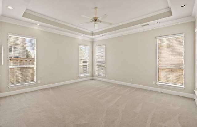 3240 Forestbrook Drive Gallery 4