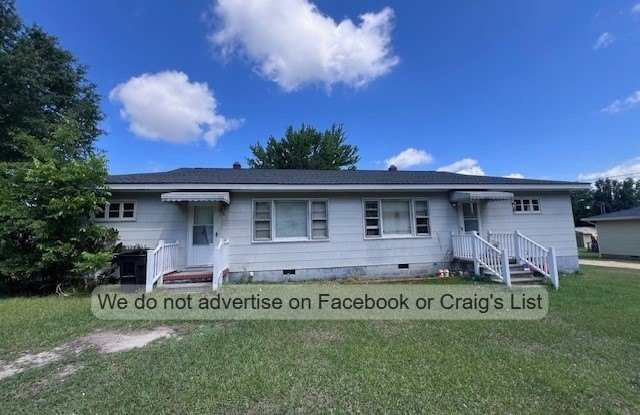 99 Susan Street - 99 Susan Street, Clinton, NC 28328