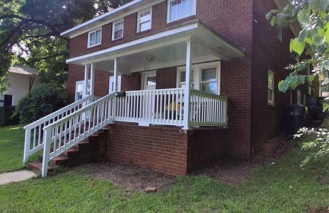 912 Berryhill Road Gallery 1