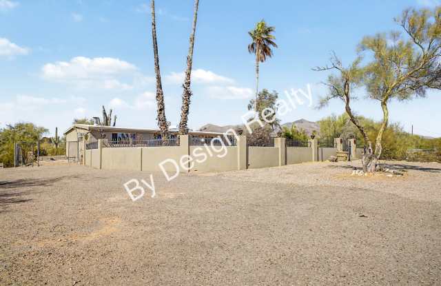 Mid Century Ranch Home on 2+ Acres with Private Pool - Mountain & City Views photos photos