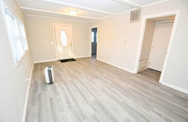 3 bedroom home located in South Bend IN Gallery 4