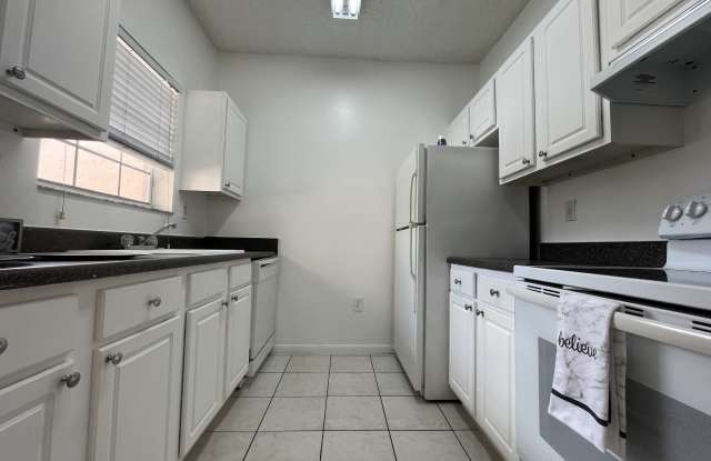 2451 NW 96 Ter, unit #21H - 1 photos photos