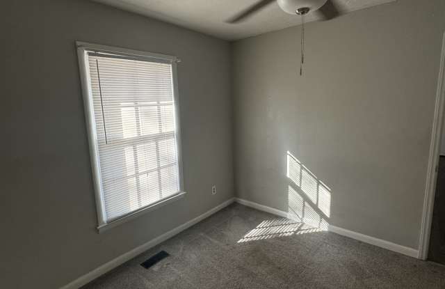 6516 Senator Drive Gallery 4