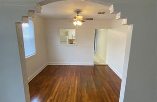3604 W METAIRIE Avenue Gallery 2