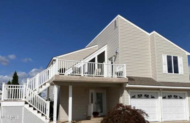 104 Catherine Lane - 104 Catherine Lane, Beach Haven West, NJ 08050