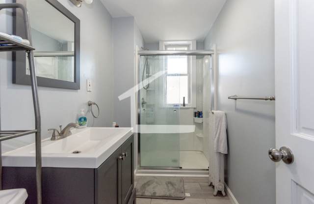 Unique and Amazing AparTment Gallery 4
