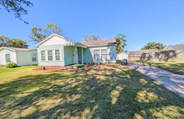 3230 Maplewood Lane, Beaumont, TX 77703 - 3230 Maplewood Lane, Beaumont, TX 77703