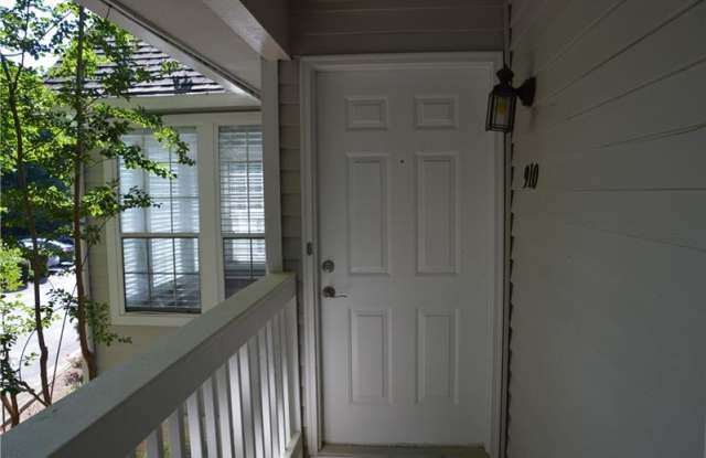 910 Gettysburg Place Gallery 2