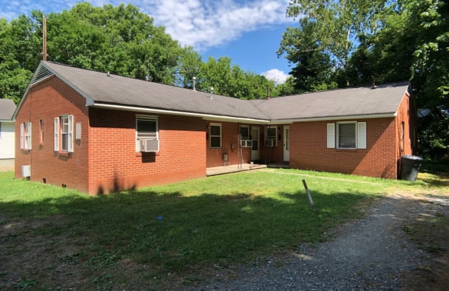 2609-A E. Bessemer Avenue - 2609 E Bessemer Ave, Greensboro, NC 27405