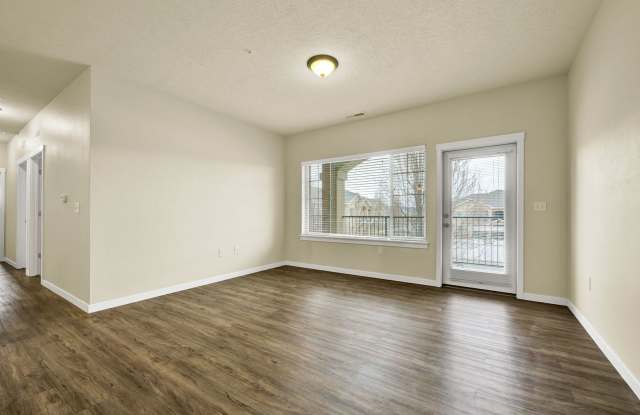 2543 E BLUE TICK ST photos photos