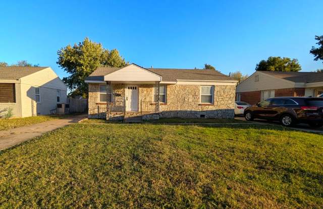 Cute 3/1 Remodel in MWC - 221 East Myrtle Drive, Midwest City, OK 73110