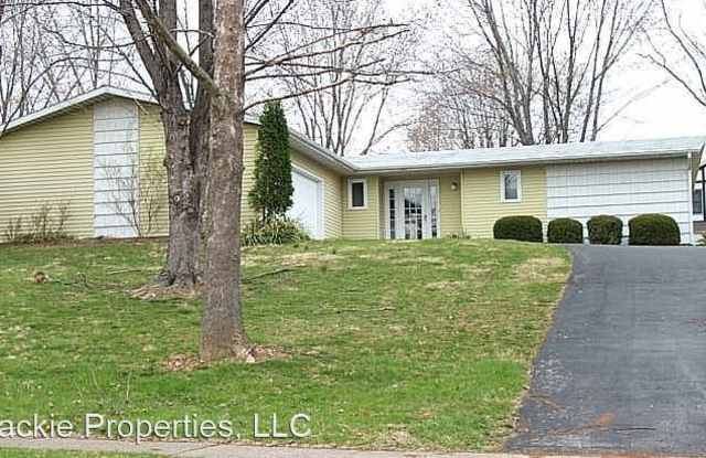 2511 East Covenanter Drive - 2511 East Covenanter Drive, Bloomington, IN 47401