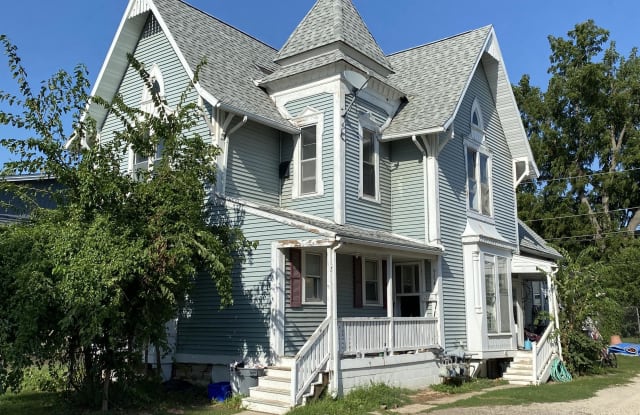 925 10th Street - C photos photos