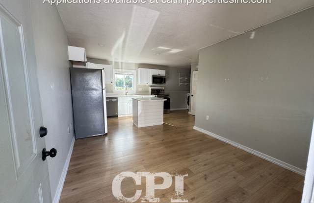 5824 Ocean Beach Hwy #B (located behind main home) - Longview, WA Gallery 3