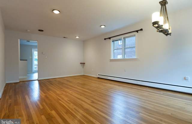 21 W TAYLOR RUN PARKWAY Gallery 2