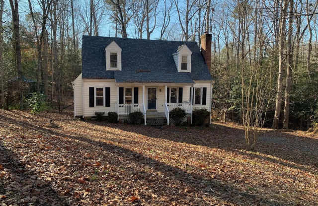 Adorable 4/2 with huge yards photos photos