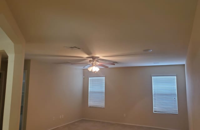 109 S. Creek Bend Dr. Gallery 4
