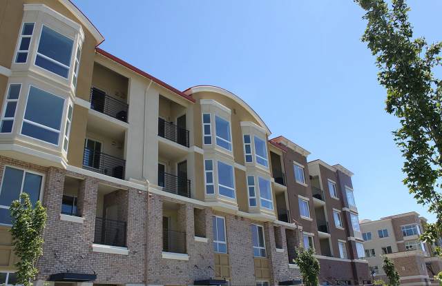 Luxury Town Home Available photos photos