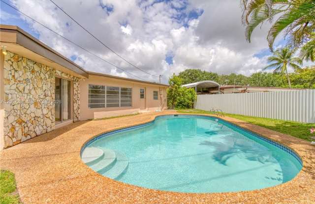 192 SW 62nd Terrace, Plantation, FL 33317 - 3423 photos photos