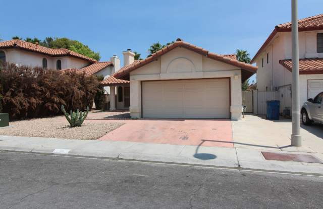 SHOWINGS AVAILABLE NOW photos photos