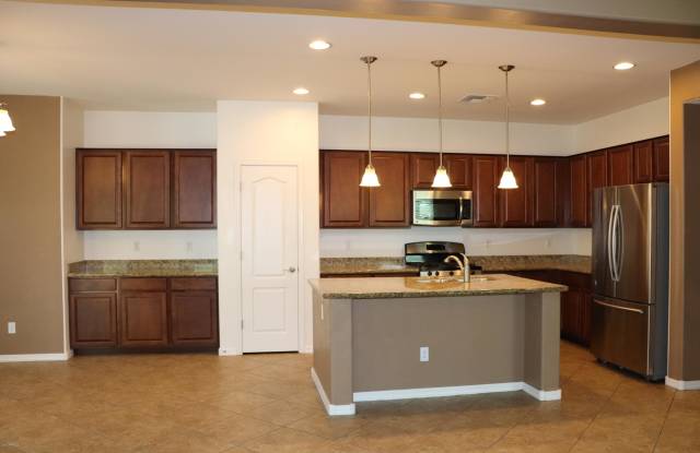 4032 S SANTA RITA Place Gallery 4