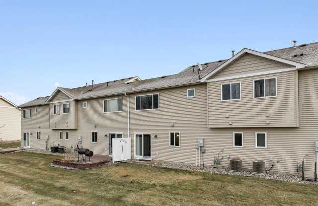 2632 Rushmore Road - 2632 Rushmore Road, Hastings, MN 55033