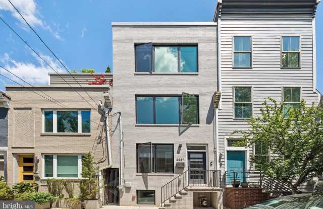 2231 PEMBERTON Street photos photos
